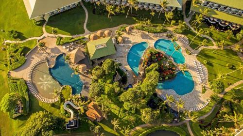 Hanamaulu Apartment | Pool Oceanview Room, 4 star Beachfront Resort, King Bed, Lanai, AC, Pool, Restaurant, Gym, Spa
