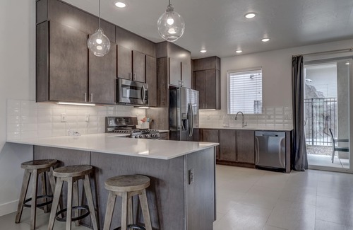 St. George Condo | Pool Open ! | Pool View | Blazing Fast Internet | Bunk Beds | Loft 34