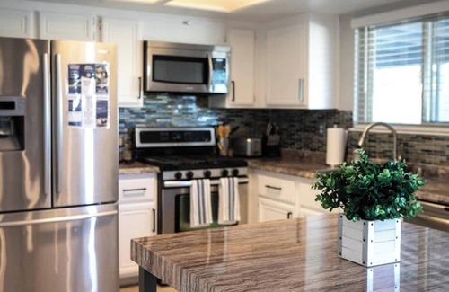 Highland Hills House | Pool Paradise - 4BR Stunner w Peaceful Backyard