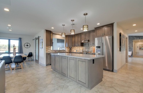 Fountain Hills House | Pool, Spa, Game Room: Luxury Fountain Hills Escape