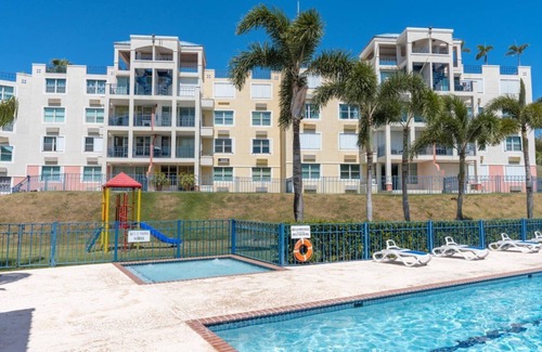 Machos Apartment | Pool view garden apartment