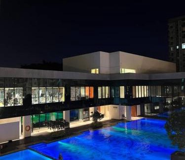 Sahakar Nagar Apartment | Pool view Studio near Mall of Asia