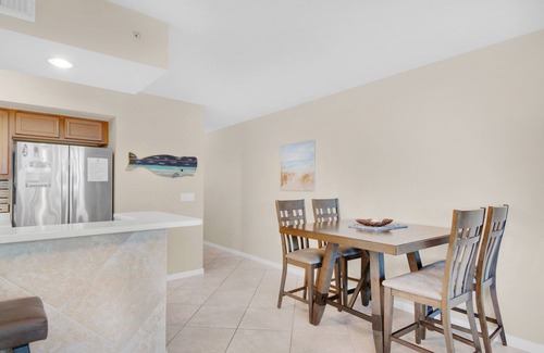 Fort Walton Beach Condo | Pool Views~Lazy River~Walk to Beach~By Beach on Okaloosa Isle-Licensed to Chill