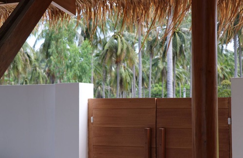 Sam Roi Yot Villa | Pool villa nestled between the beach and mountains