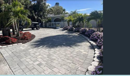Siesta Key Village House | Pool/Waterfront Home 5 min walk to Siesta Key Village and Beach