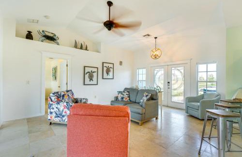 Jacarandas House | Pool with Waterfall Colorful Cape Coral Gem!