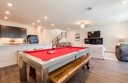 Wellborn House | POOLING AROUND in College Station! Contemporary Townhome in Great Location!