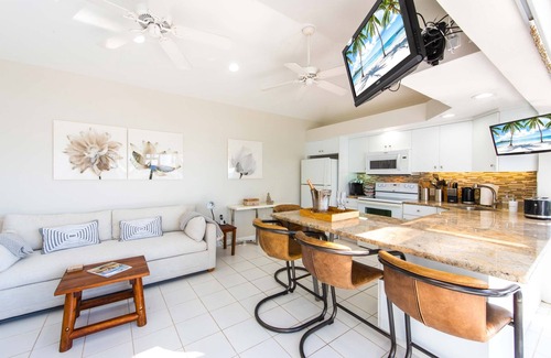 Rum Point House | Pools of the Kai #6: Modern Island Oasis w/Private Pool Atrium & Sandy Beach Vibes in Cayman Kai