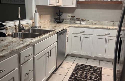 Table Rock Condo | Pools! Spacious 3 BDRM Walk-In Condo! Pointe Royale, Stay and Play Golf Special!