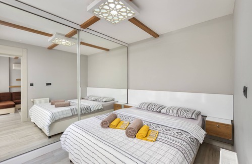 Kepez Apartment | Pools, Wifi, City Center, Residance