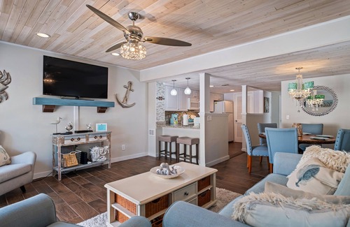 Hilton Head Island Condo | Poolside Condo - Walk to Beach, Celebration Park, Grocery, Coligny Plaza !