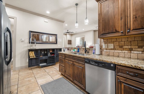 St. George Condo | Poolside Retreat Directly Across From Pool!