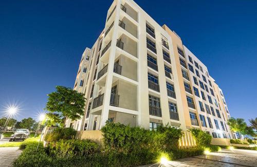 Sharjah Apartment | Poolview Studio شقة at Al Zahia - Sunset Escape