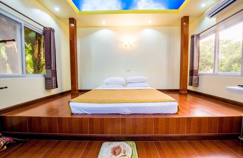Sarika Hotel | Poomvarin Resort