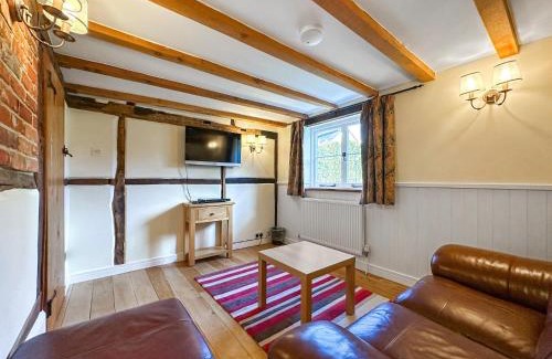 New Forest District House | Poona Cottage