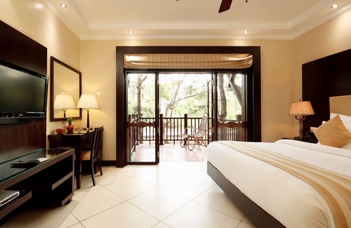 Poovar Resort | Poovar Island Resort