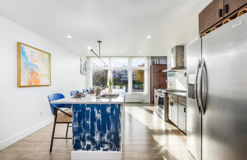 South Addition House | Pop Art