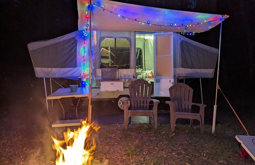 Edgar RV Rental | Pop-Up Glamping Adventure. !Pet Welcome!
