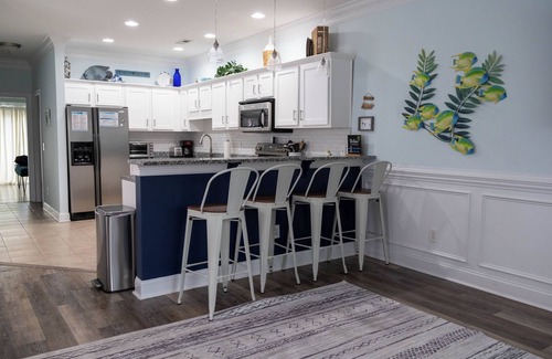 Garden City House | Popeye's Paradise - Private Heated Pool