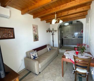 Pentati Apartment | Popi's House