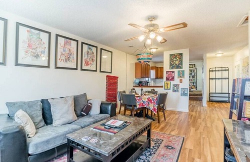 Northeast Park Hill Condo | Poplar 2 · ♚⭐The King of Park Hill⭐♚⭐Safe Sanitary Stunner⭐♚