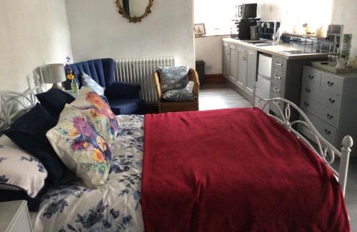 Wedmore Bed & Breakfast | Poplar Farm