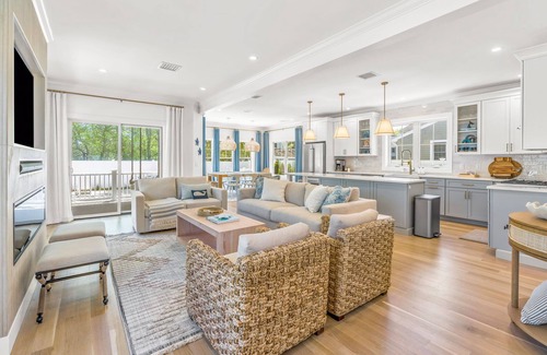 Popponesset House | Popponesset-3-bedrooms, 3.5 baths, sleeps 6, A/C, Pool, Firepit,