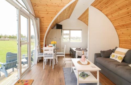Hornsea House | Poppy