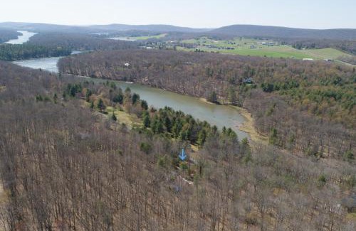 North Glade Hills House | Poppy's Mountain House