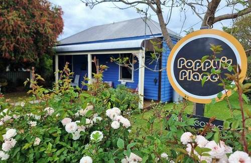 Nannup Cottage | Poppy's Place, Retro Cottage Nannup.