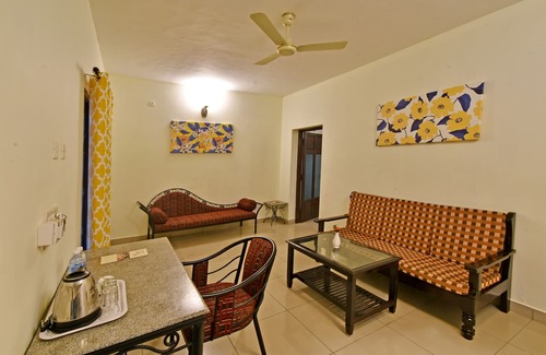 Bommayapalayam Hotel | Poppys Olive De Villa