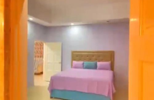 Old Harbour House | Pops villa mass