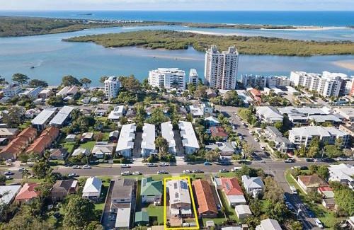 Maroochydore Apartment | Popular Central Coastal Apartment