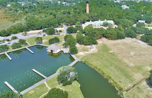 Ocean Sands House | Porpoise Delight 4 Br / 3 Ba Home In Corolla, Sleeps 8