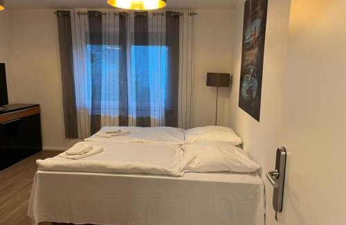 Stuttgart Apartment | Porschenahe Wohung