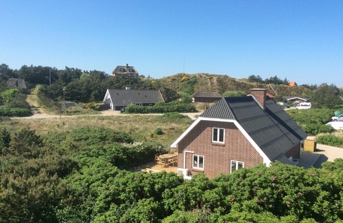 Henne Strand House | Porsehuset - Three Bedroom House, Sleeps 7