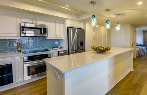 Port Aransas Condo | Port Aransas Vacation Rental w/Pools - Near Beach
