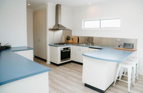 Port Campbell House | Port Campbell Coastal Unit 3