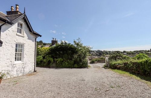 Rockcliffe Cottage | PORT DONNEL COTTAGE, pet friendly, with open fire in Dalbeattie