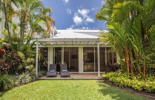 Port Douglas Villa | Port Douglas Mirage Villa 408