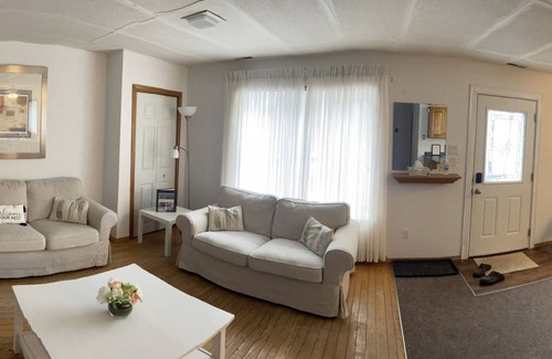 Port Franks Apartment | Port Franks Getaway