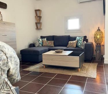 Port Grimaud Apartment | PORT GRIMAUD GOLFE ST TROPEZ BEL APPARTEMENT