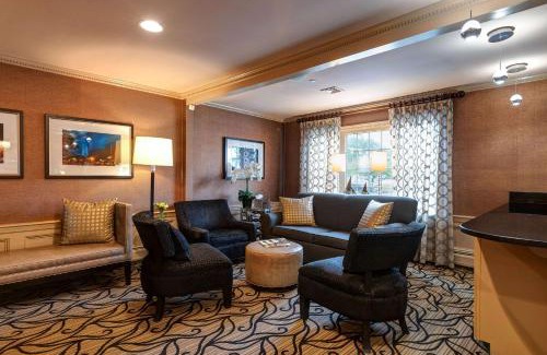 Portsmouth Hotel | Port Inn and Suites Portsmouth, an Ascend Collection Hotel