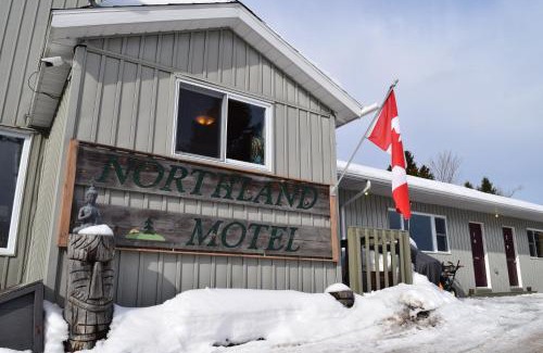 Port Loring Hotel | Port loring Northland Motel