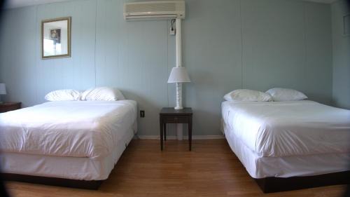 Port Loring Hotel | Port loring Northland Motel