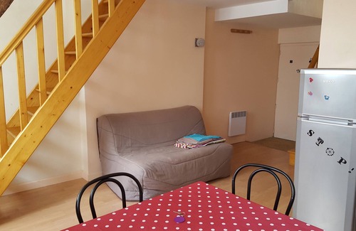 Vannes Apartment | Port of Vannes, charming 65m2 in building renovated eighteenth, internet