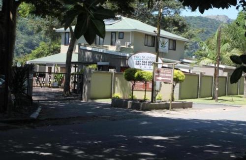 Port St Johns Cabin | Port St Johns River Lodge
