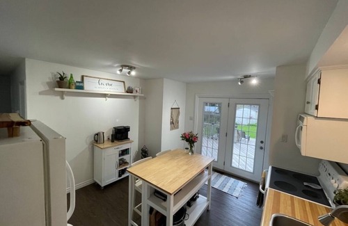 Port Stanley House | Port Stanley Retreat!