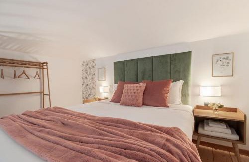 Historic Centre Apartment | [Porta Susa - Centro] Elegante loft - wi-fi - A/C