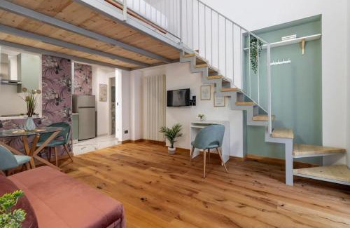 Historic Centre Apartment | [Porta Susa - Centro] Elegante loft - wi-fi - A/C